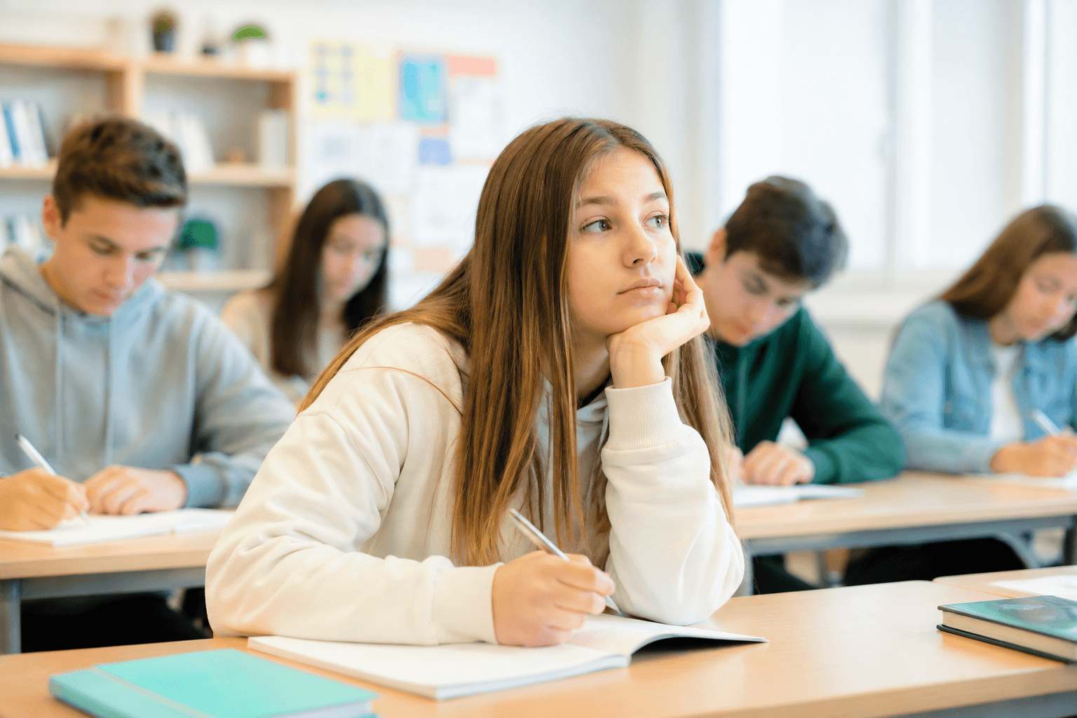 Vláda chce zrušit 9. třídu základní školy. Na dětech chce šetřit? Odborníci varují před krokem, který může poškodit celou generaci